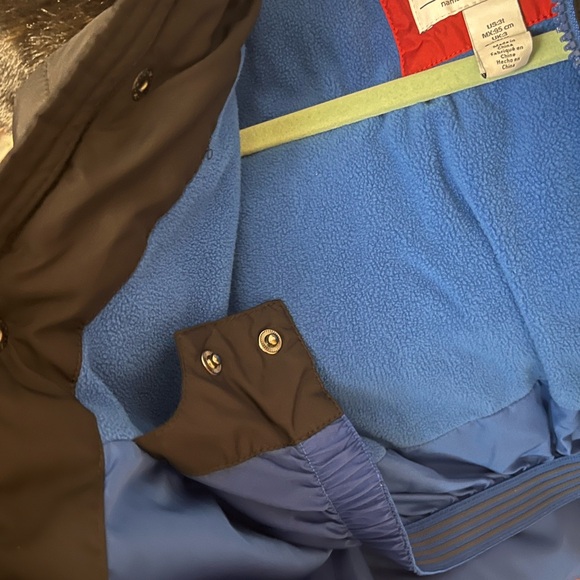 Amazon Essentials Kids Jacket - Picture 7 of 7